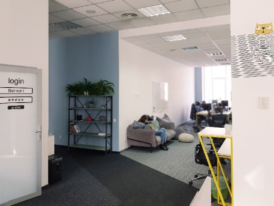 дизайн зоны отдыха в офисе